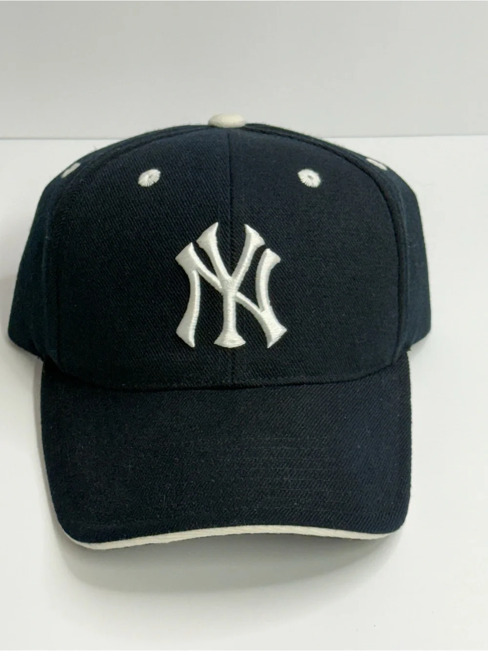MLB New York Yankees Hat American Needle